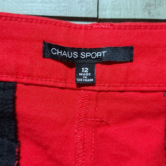 Chaps Sport bright red shorts - Picture 7 of 8